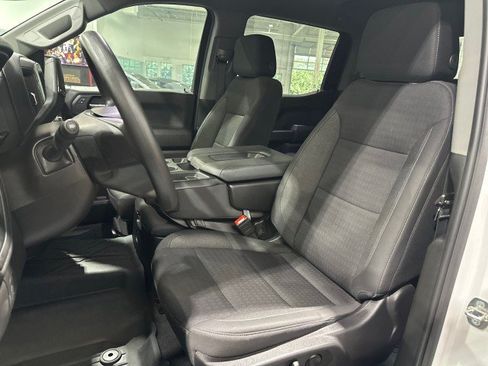 Used 2024 Chevrolet Silverado 1500 Custom RWD image 5
