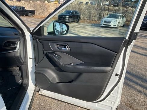 Used 2024 Nissan Rogue SV AWD/4WD image 63