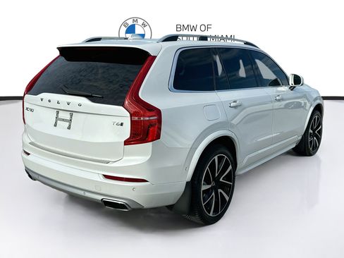 Used 2018 Volvo XC90 T6 Momentum w/ Convenience Package AWD/4WD image 7