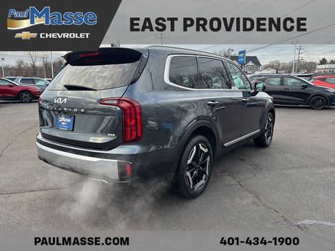 Used 2023 Kia Telluride S w/ S Sunroof Package image 7