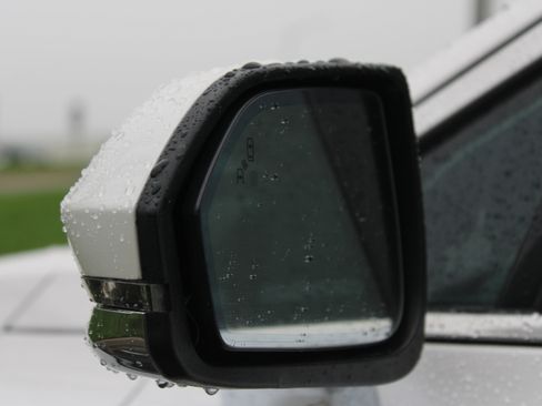 Used 2020 Lincoln MKZ image 51