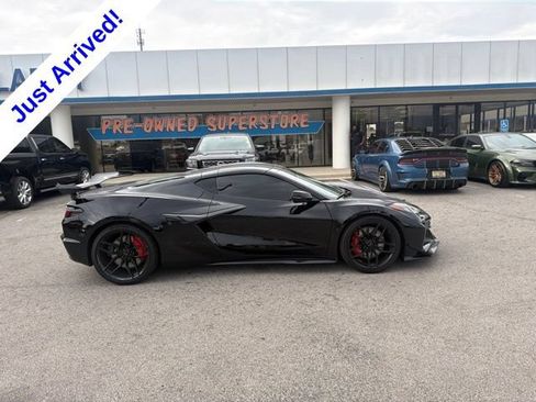 Used 2025 Chevrolet Corvette Z06 RWD image 2