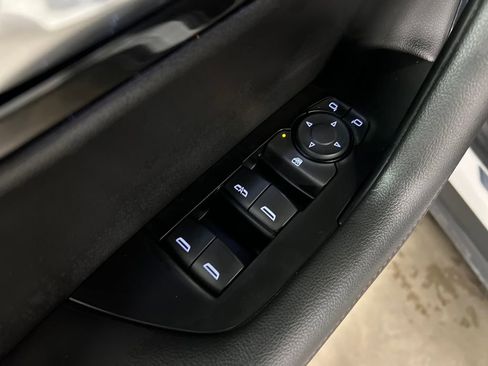 Certified 2024 Chevrolet Blazer RS w/ Driver Confidence II Package image 15