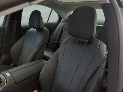 New 2026 Mercedes-Benz E 350 Sedan image 18