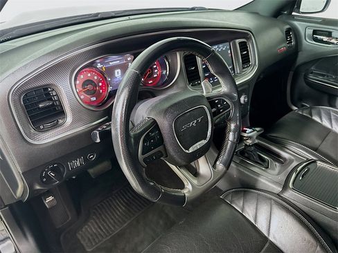 Used 2018 Dodge Charger SRT Hellcat w/ Harman/Kardon Audio Group image 10