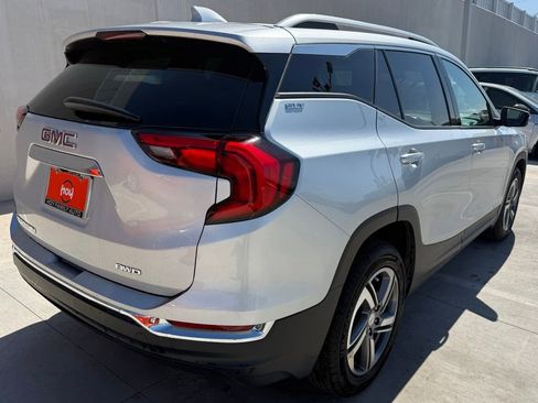 Used 2020 GMC Terrain SLT w/ Preferred Package AWD/4WD image 9