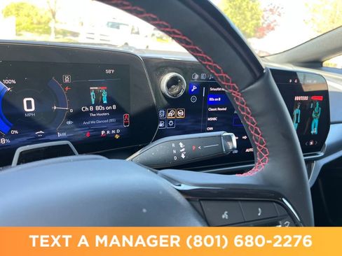 Used 2024 Chevrolet Equinox EV RS FWD image 24