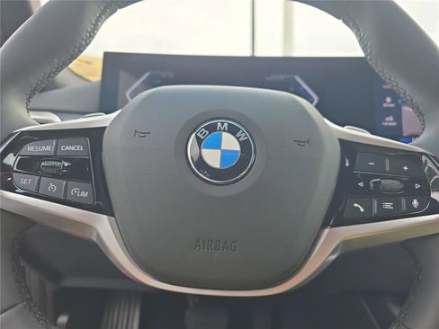 Used 2025 BMW 330i Sedan RWD image 21