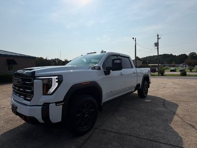 Used 2025 GMC Sierra 2500 AT4 w/ Technology Package