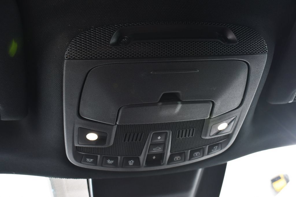 Used 2019 Lincoln Navigator L Reserve AWD/4WD image 37