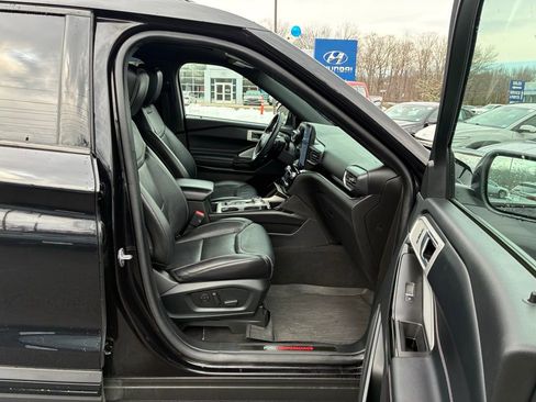 Used 2021 Ford Explorer ST w/ Equipment Group 401A image 23