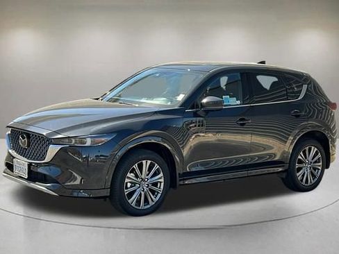 Used 2025 MAZDA CX-5 Signature AWD/4WD image 2