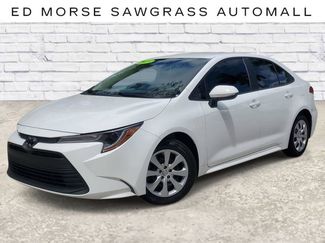 Used 2023 Toyota Corolla LE video 1