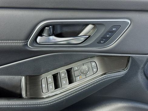 New 2026 Nissan Rogue Platinum image 20