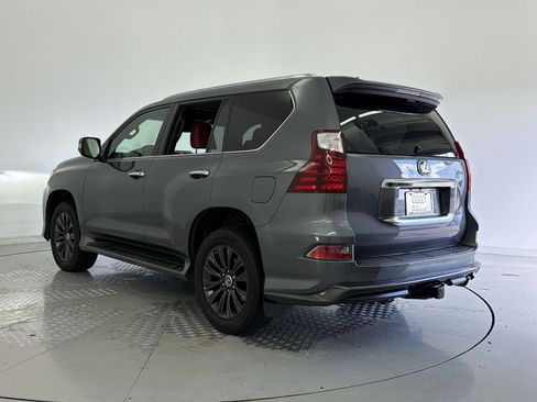 Used 2020 Lexus GX 460 Luxury w/ Luxury Sport Package AWD/4WD image 3