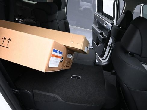 New 2026 Hyundai Santa Fe SE image 24