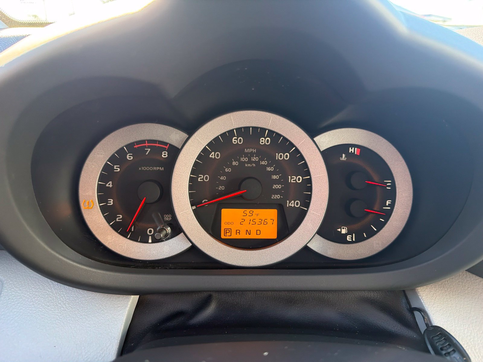 Used 2011 Toyota RAV4 4WD w/ Upgrade Value Pkg image 9
