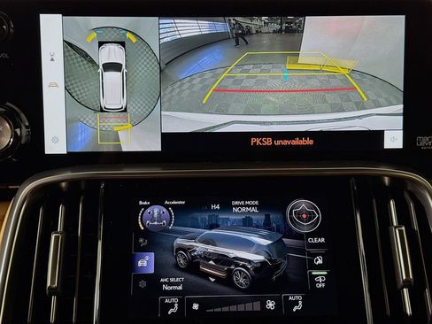 New 2026 Lexus LX 700h Luxury image 13