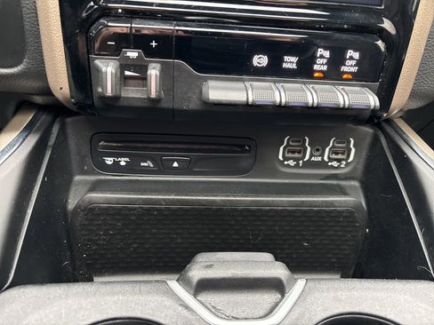 Used 2019 RAM 2500 Laramie image 70