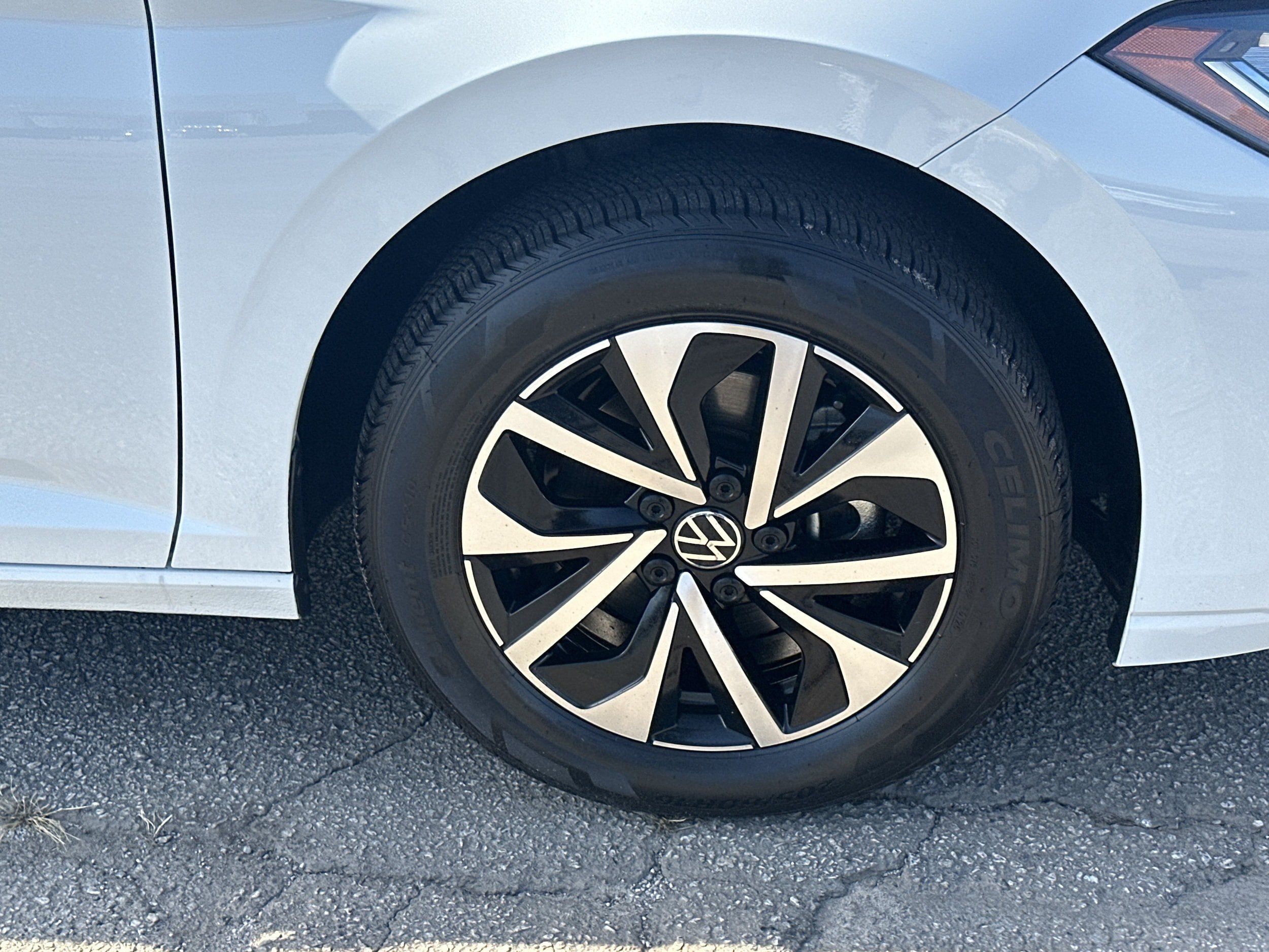 Used 2025 Volkswagen Jetta S FWD image 12