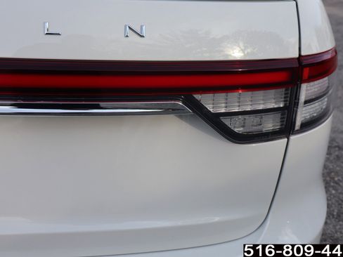 Used 2022 Lincoln Aviator Reserve w/ Equipment Group 201A image 39