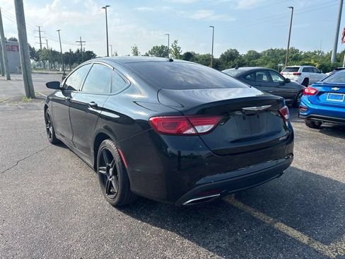 Used 2016 Chrysler 200 S FWD image 3