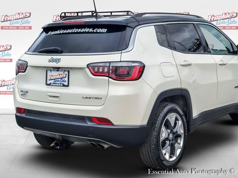 Used 2019 Jeep Compass Limited AWD/4WD image 5