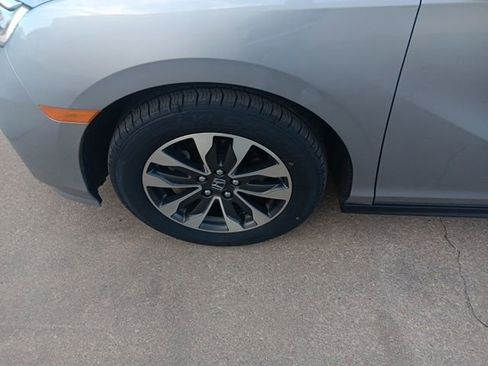 Used 2023 Honda Odyssey EX-L image 36