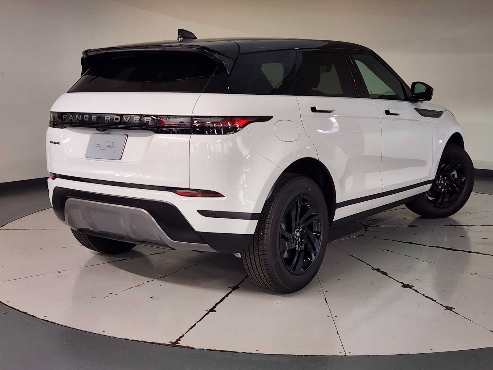 New 2026 Land Rover Range Rover Evoque S AWD/4WD image 2