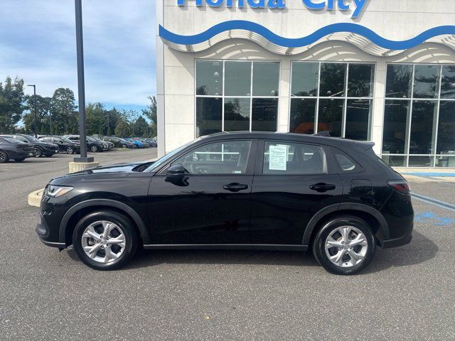 Used 2023 Honda HR-V LX image 5