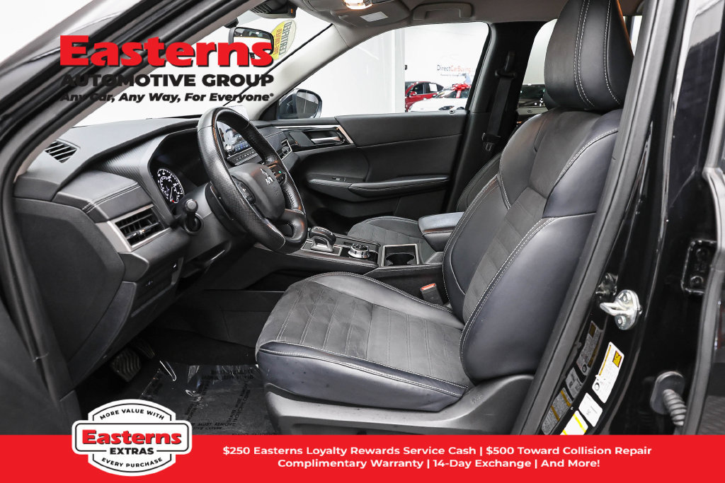 Used 2024 Mitsubishi Outlander SE FWD image 15