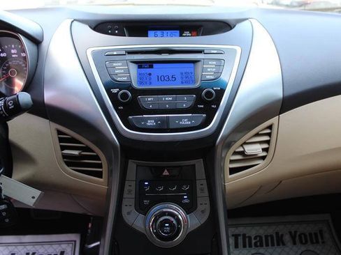 Used 2013 Hyundai Elantra GLS w/ Preferred Pkg FWD image 18