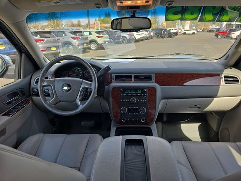 Used 2011 Chevrolet Tahoe LT w/ Luxury Package image 21