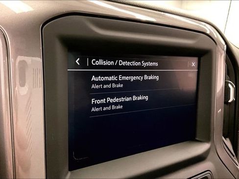 Used 2023 Chevrolet Silverado 1500 Custom image 36