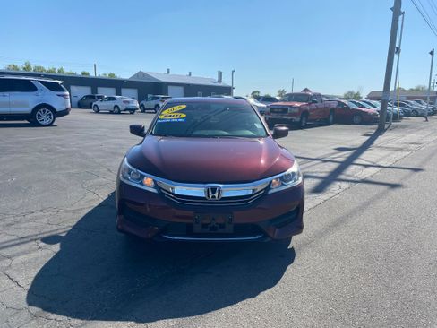 Used 2016 Honda Accord LX image 2