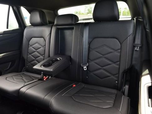 New 2026 Volkswagen Atlas Cross Sport SE AWD/4WD image 20