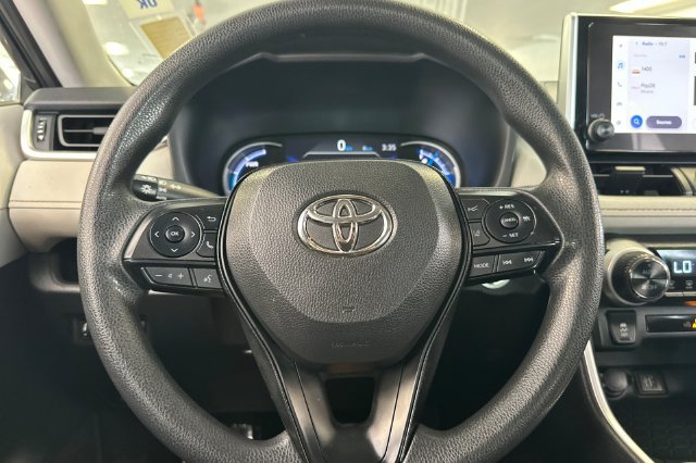 Certified 2024 Toyota RAV4 XLE AWD/4WD image 28