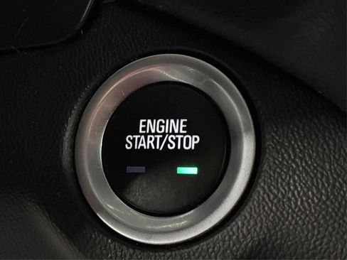 Used 2022 Chevrolet Equinox LT image 31