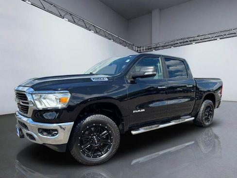 Used 2019 RAM 1500 Big Horn AWD/4WD image 30