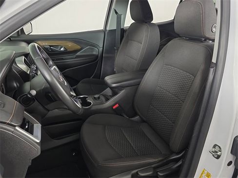 Used 2018 GMC Terrain SLE image 17