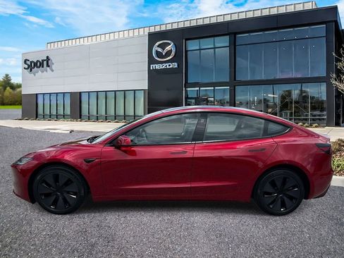 Used 2025 Tesla Model 3 Long Range RWD image 7