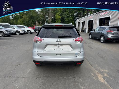 Used 2014 Nissan Rogue SV image 5