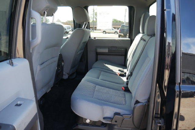 Used 2016 Ford F250 XLT w/ Snow Plow Prep Package AWD/4WD image 26