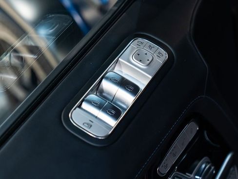 Used 2024 Mercedes-Benz G 63 AMG 4MATIC image 28