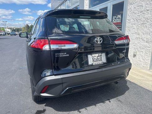 Certified 2023 Toyota Corolla Cross L AWD/4WD image 5