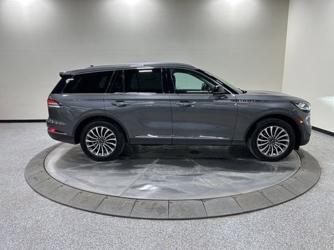 Certified 2023 Lincoln Aviator Reserve w/ Elements Package Plus image 4