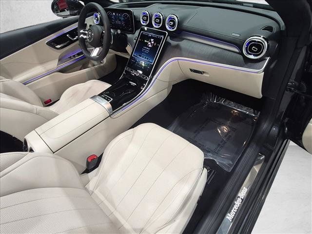 Used 2027 Mercedes-Benz CLE 450 4MATIC Cabriolet image 22