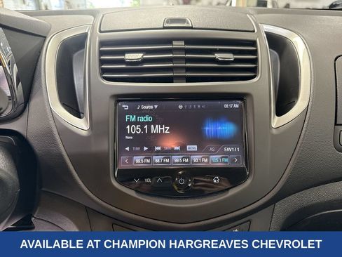 Used 2016 Chevrolet Trax LS AWD/4WD image 17