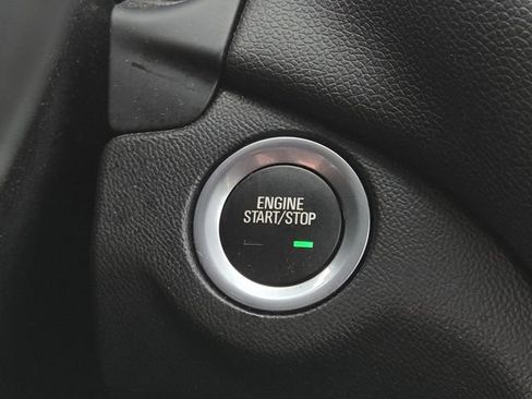 Used 2019 Chevrolet Equinox LT image 11