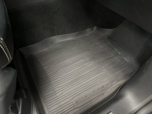 Used 2021 Ford Explorer ST w/ Equipment Group 401A image 28